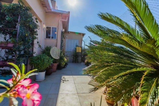 Cobertura 2 dormitórios no bairro Teresópolis