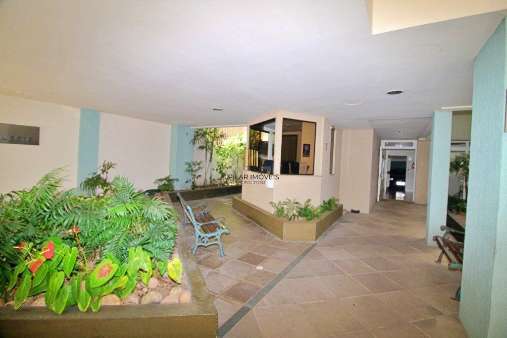 Apartamento para Venda - 103m², 3 dormitórios, sendo 1 suites, 1 vaga - Centro