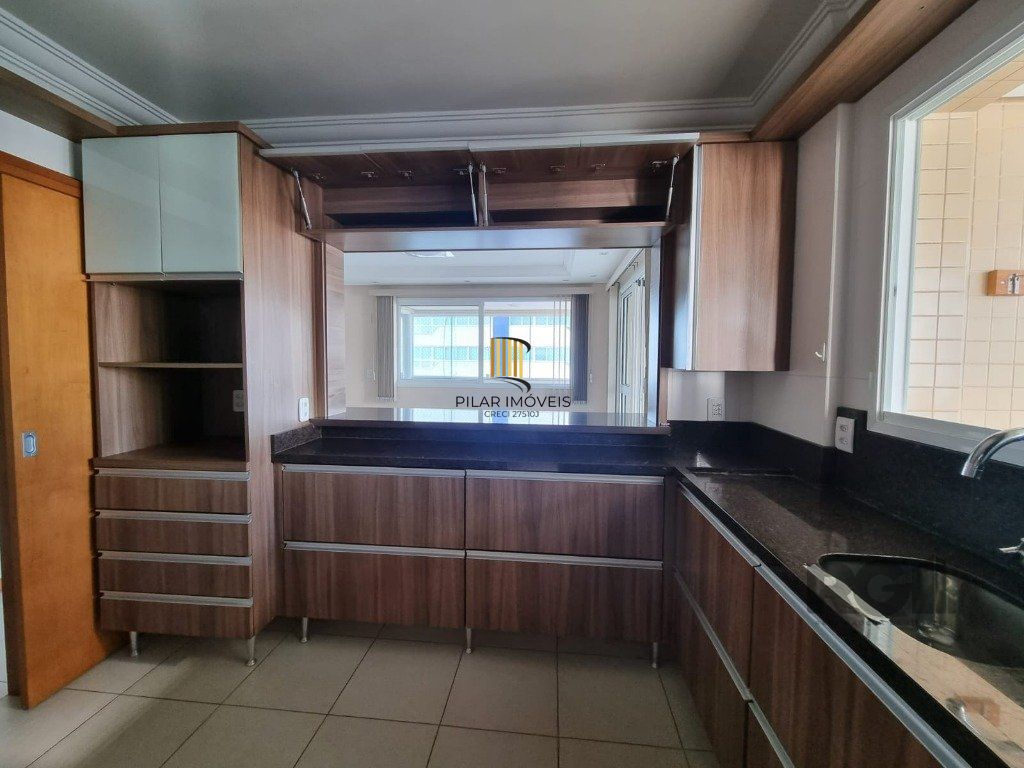 Apartamento 3 dormitórios no bairro Praia Grande