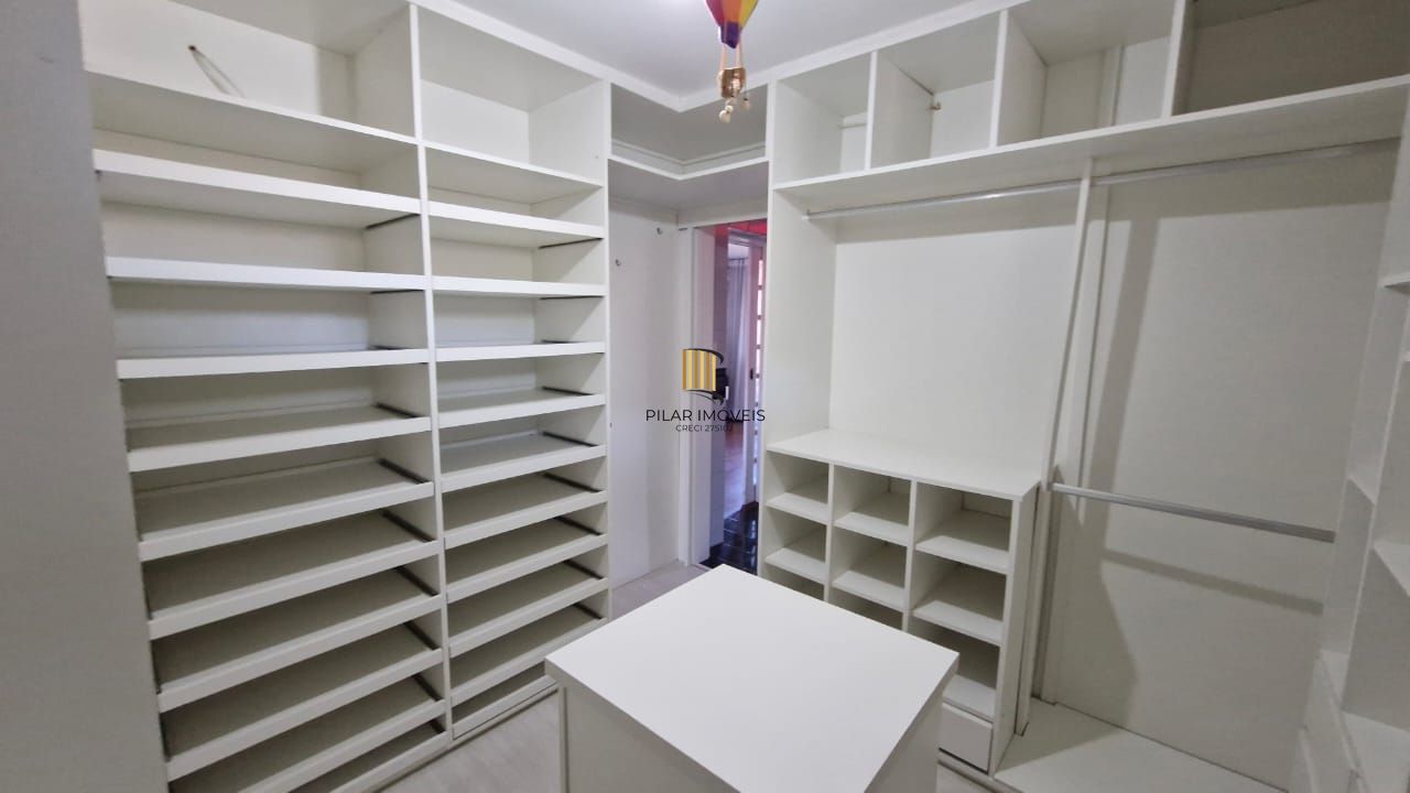 Casa em Condominio Fechado bairro Ipanema