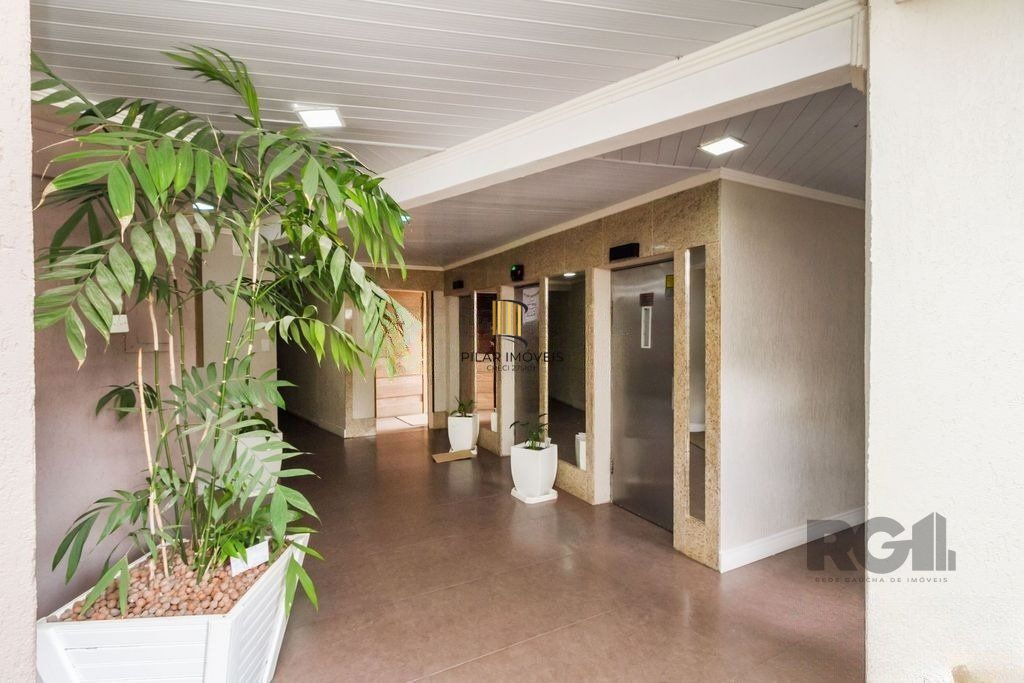 apartamento de 2 dormitórios no bairro Santo Antônio