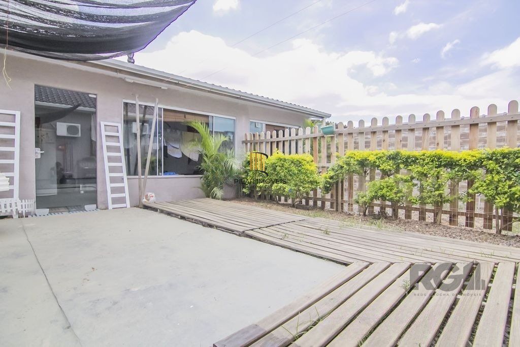 Casa 115m² - 3 dormitórios, 3 vagas no bairro Jardim Leopoldina