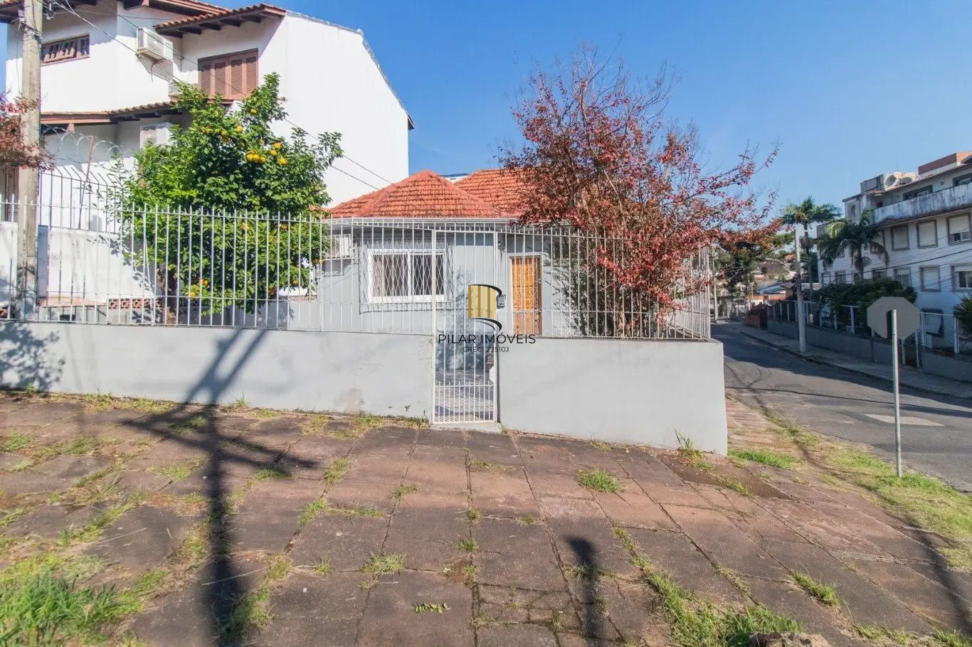 Casa de 3 dormitórios com 90m² à venda no Bairro Medianeira