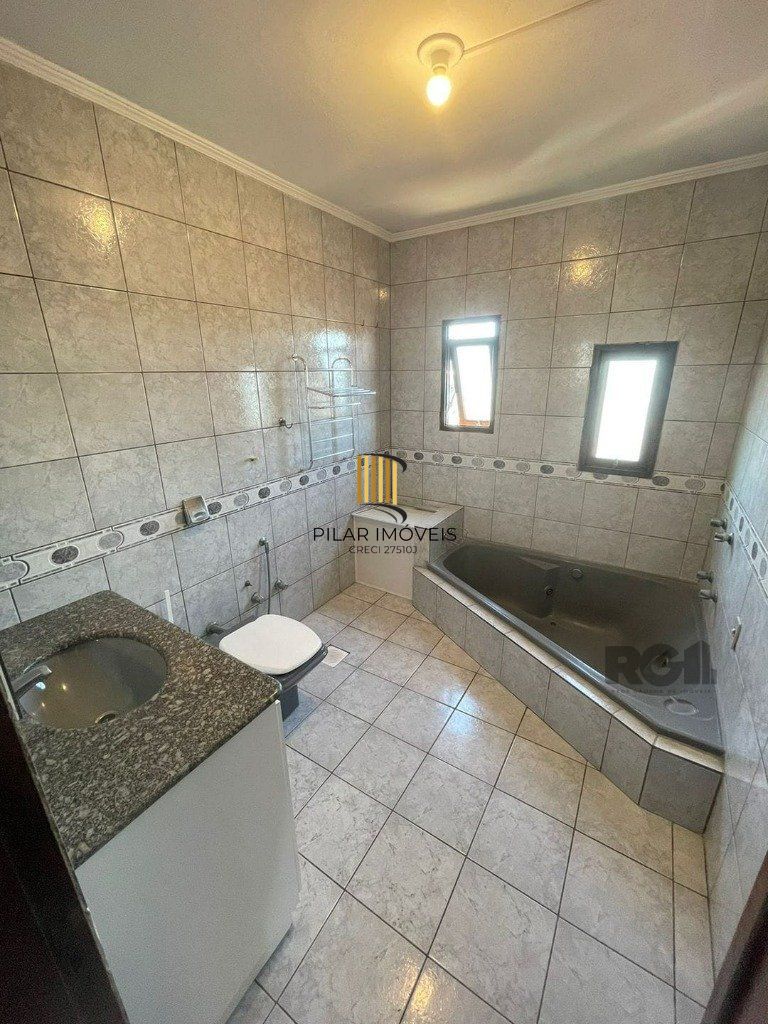 Apartamento 3 dormitórios no bairro Centro