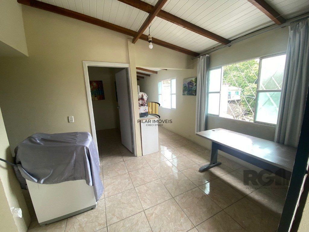 Casa 2 dormitórios no bairro Vila Nova