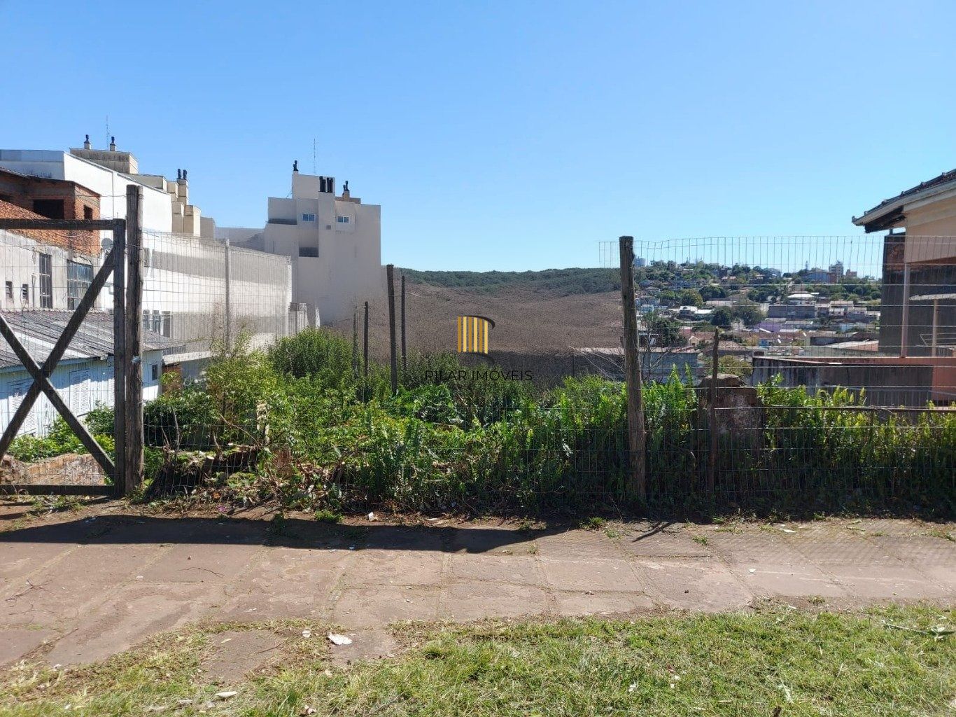 Terreno à venda na Rua Dom Vital - Glória, Porto Alegre - RS - Pilar Imóveis