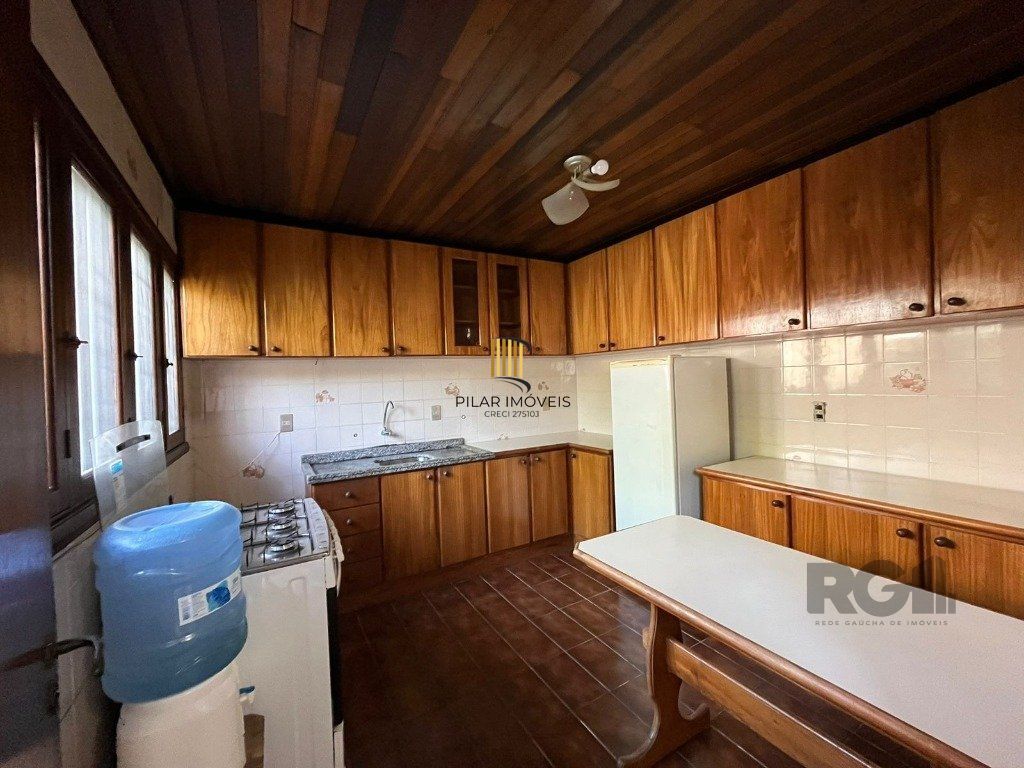 Casa de 262m², bairro Anchieta