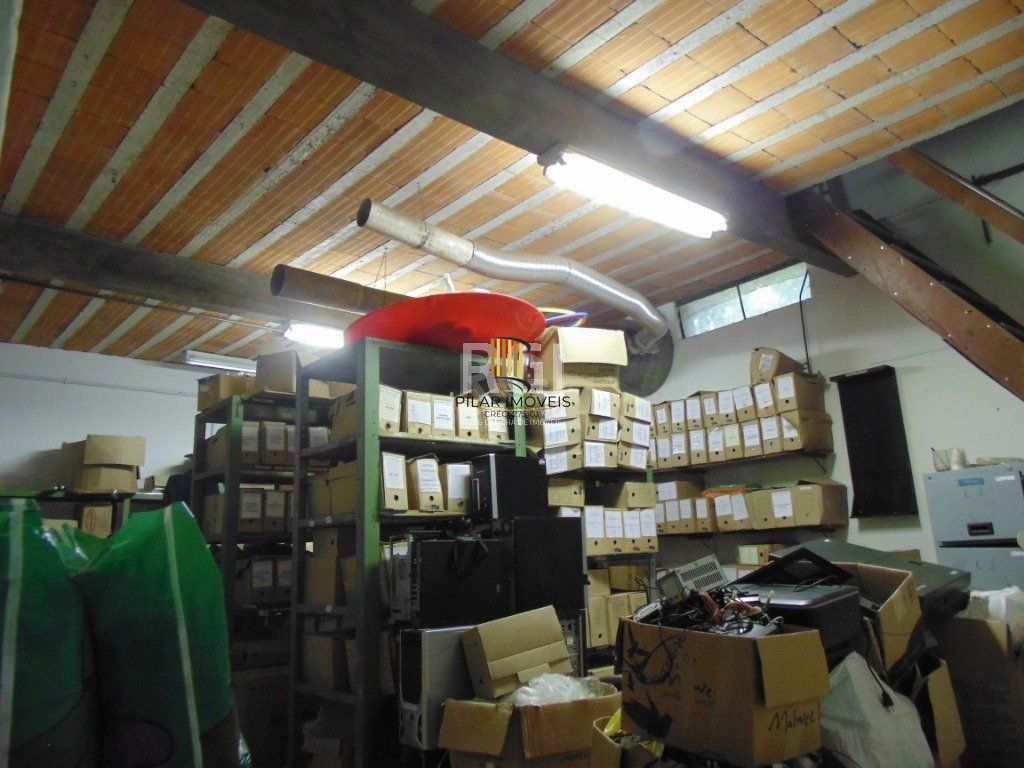 Predio para Venda - 2000m², 0 dormitórios, Teresópolis
