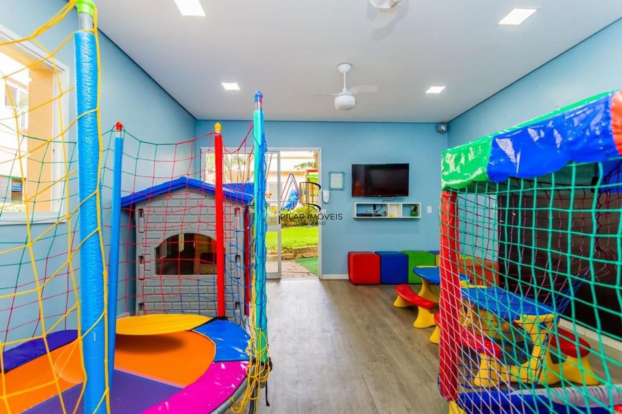 Apartamento de 3 dormitórios à venda em Passo D'areia, Porto Alegre.