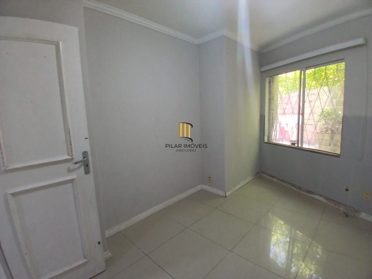 Apartamento garden de 02 dormitórios no bairro Petropolis-Porto Alegre/RS