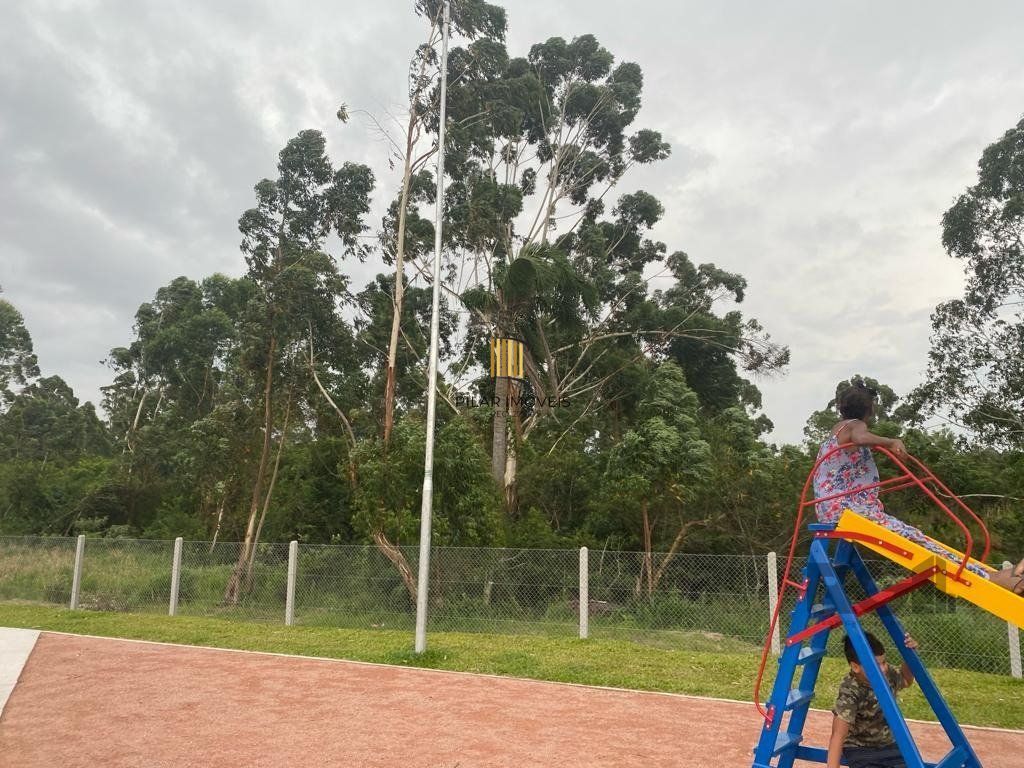 Casa 2 dormitórios no bairro Restinga