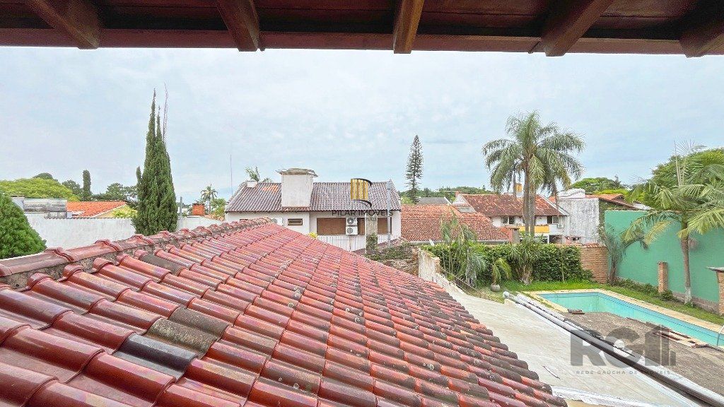 Casa para Venda - 176m², 3 dormitórios, sendo 1 suites, 4 vagas - Jardim Isabel