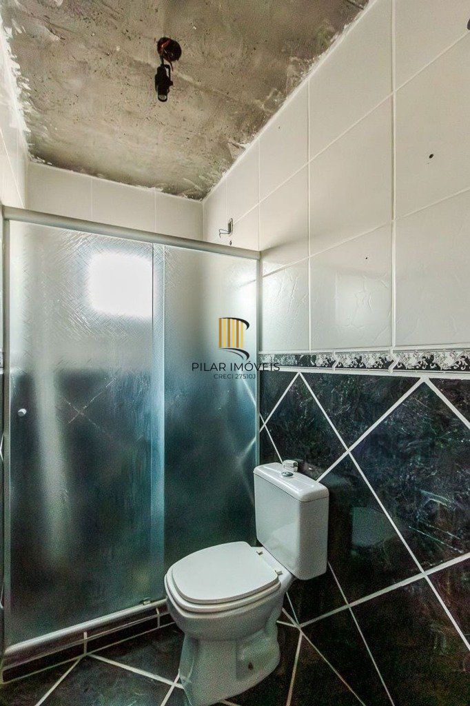 Casa de 4 dormitórios no bairro Santa Rosa de Lima