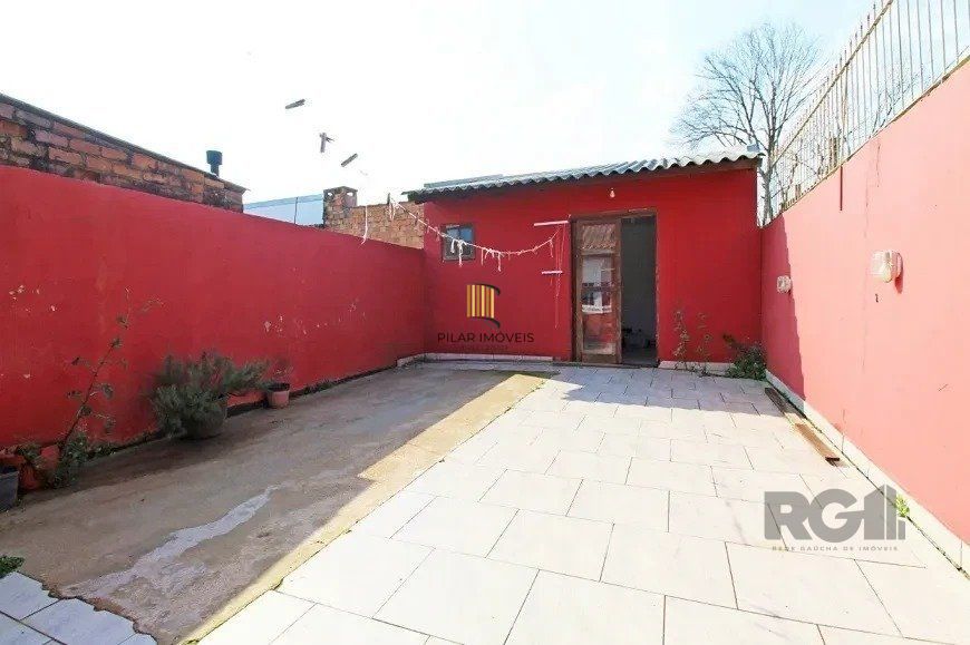 Excelente casa de 45m² com 1 dormitório e 1 vaga no bairro Hípica. 
