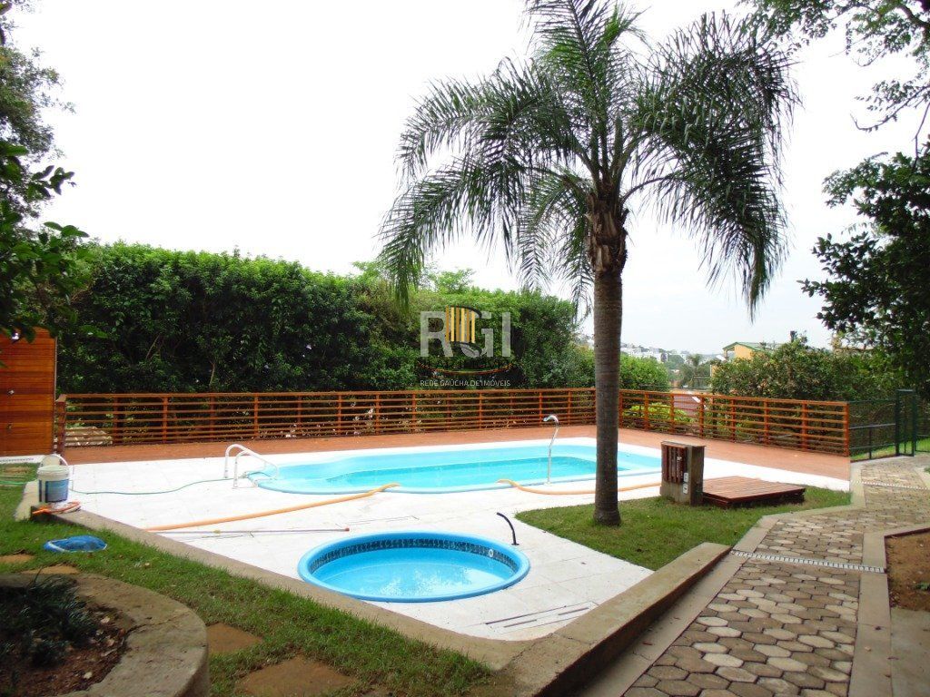 Casa Condominio para Venda - 190.4m², 3 dormitórios, sendo 1 suites, 4 vagas - Nonoai