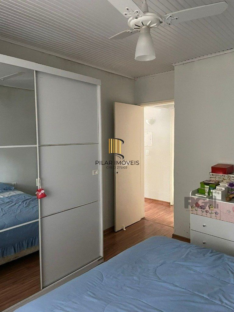 Casa de alvenaria, 03 dormitórios próximo a Av. Teresópolis