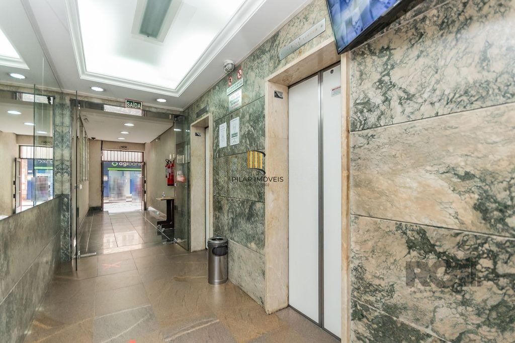 Sala comercial de 48m² no Centro Histórico
