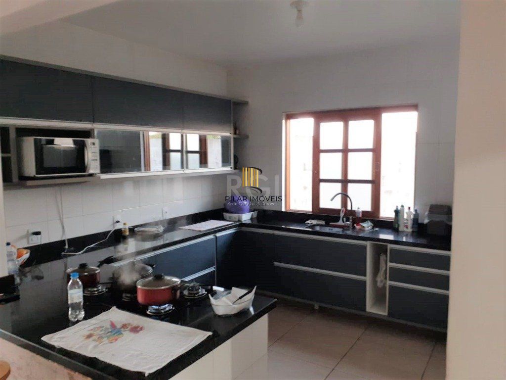Casa Condominio para Venda - 144.89m², 3 dormitórios, sendo 1 suites, 2 vagas - Centro