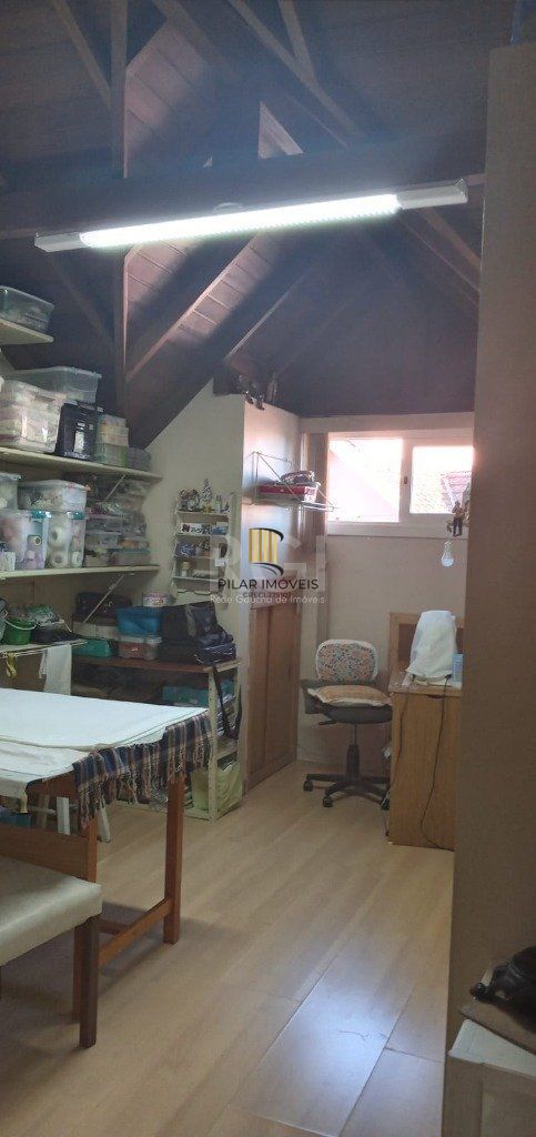 Casa Condominio para Venda - 107.98m², 3 dormitórios, sendo 1 suites, 1 vaga - Teresópolis