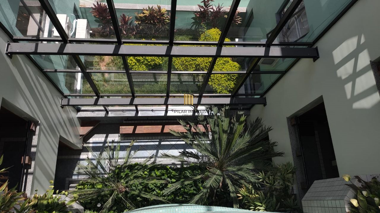 Sala Comercial com vaga coberta no Bairro Menino Deus Porto Alegre