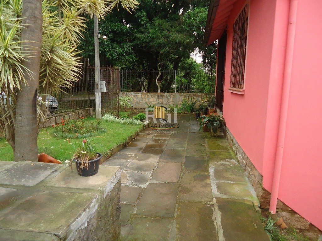 Casa 2 dormitórios no bairro Teresópolis
