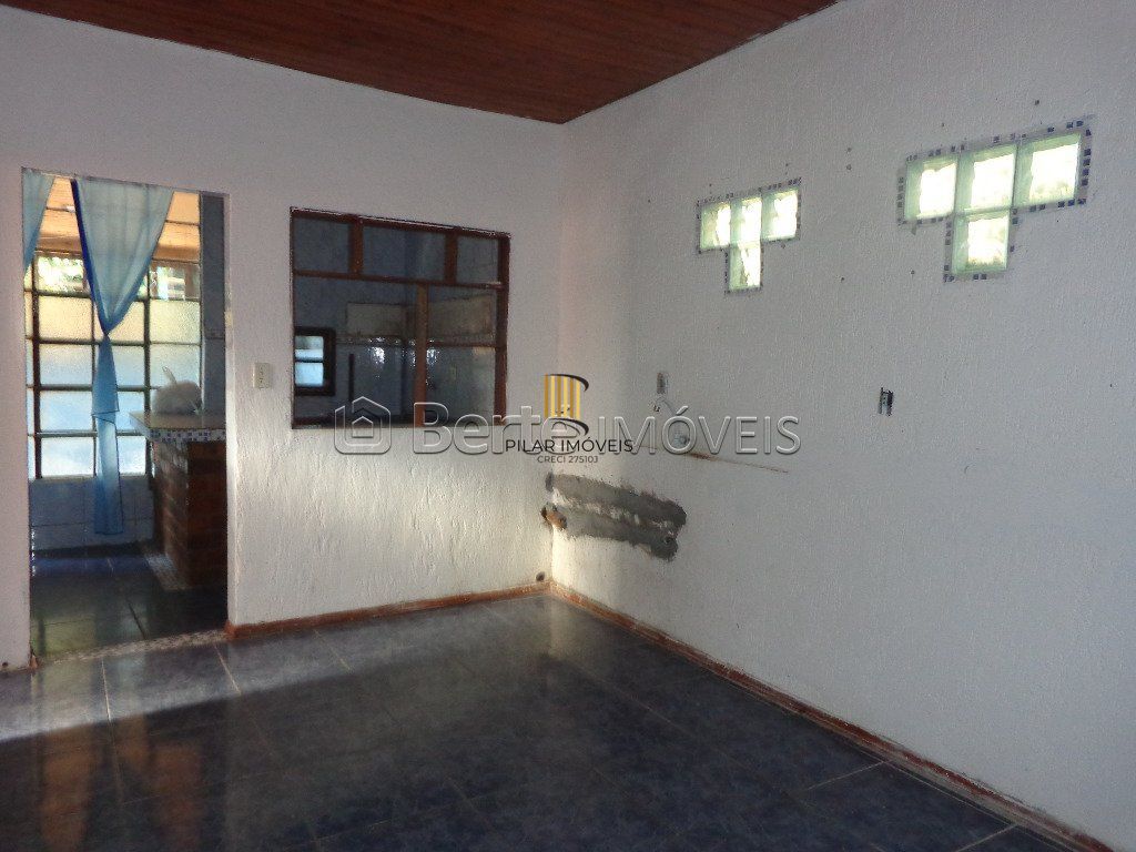 Casa para Venda - 101.25m², 4 dormitórios, 1 vaga - Campo Novo