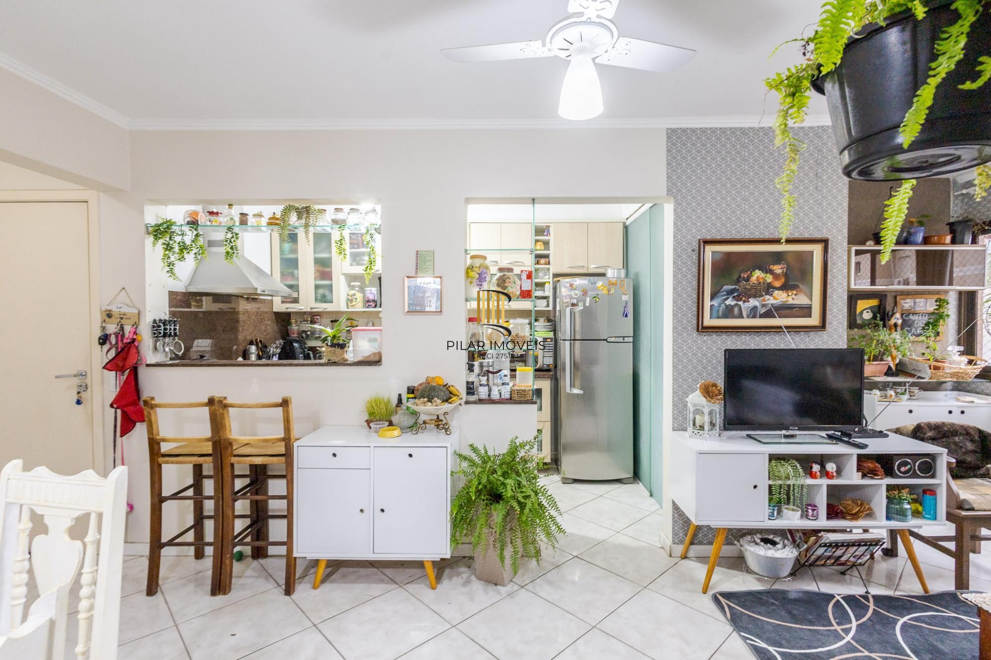 Apartamento de 03 dormitorios com suite, vaga de garagem e infraestrutura completa em Porto Alegre