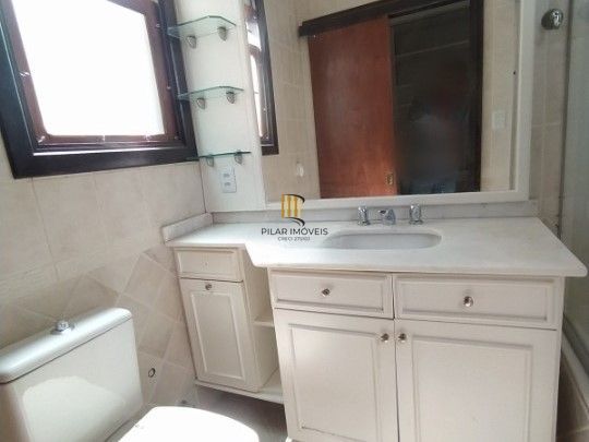 Casa de Condomínio 3 dormitórios no bairro Cristal