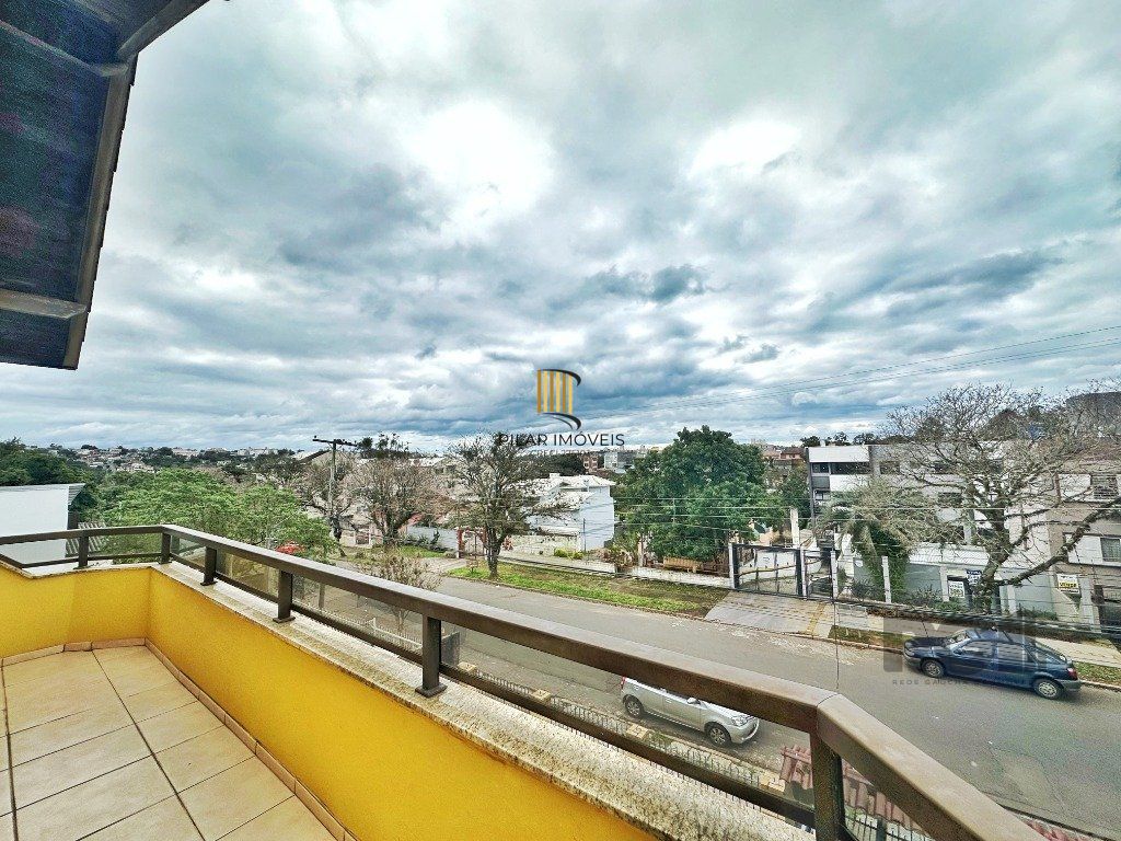 Casa 3 dormitórios no bairro Nonoai