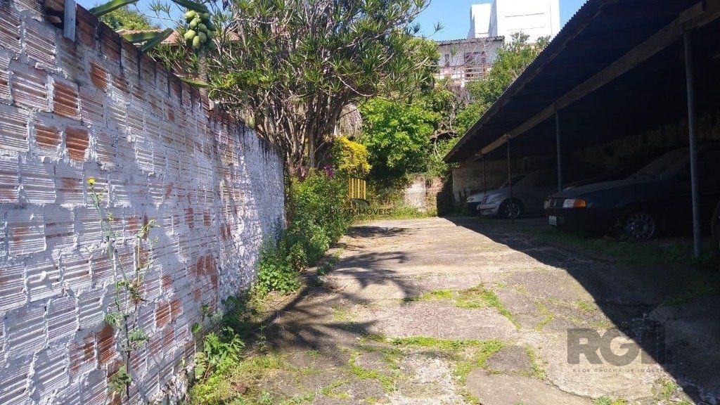 Terreno com 296m² no bairro Vila Jardim