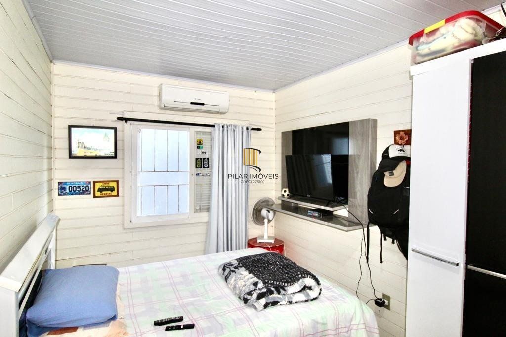 Casa para Venda - 90m², 5 dormitórios, sendo 1 suites, 5 vagas - Teresópolis