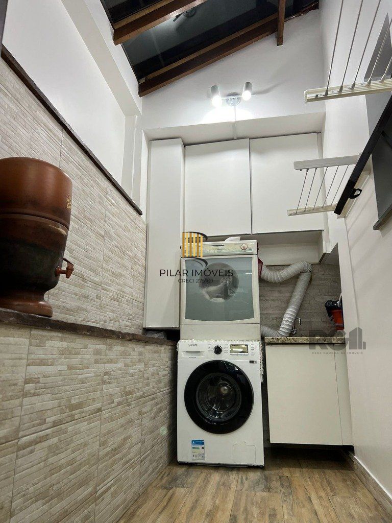 Casa de Condomínio 2 dormitórios no bairro Teresópolis