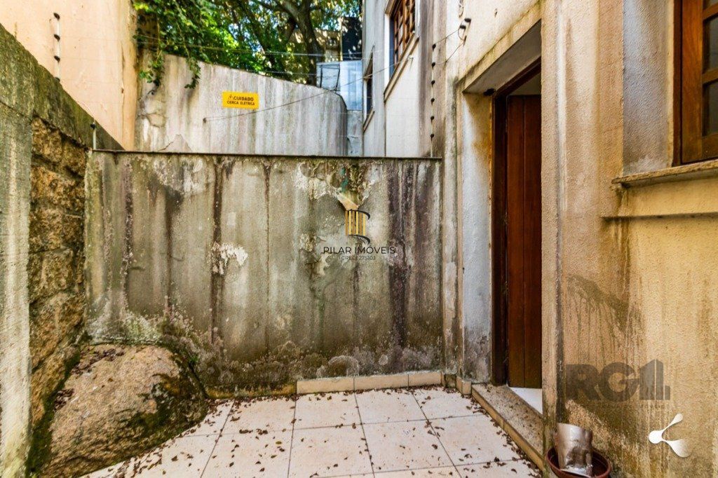 Casa 3 Dormitório(s) Bairro Ipanema