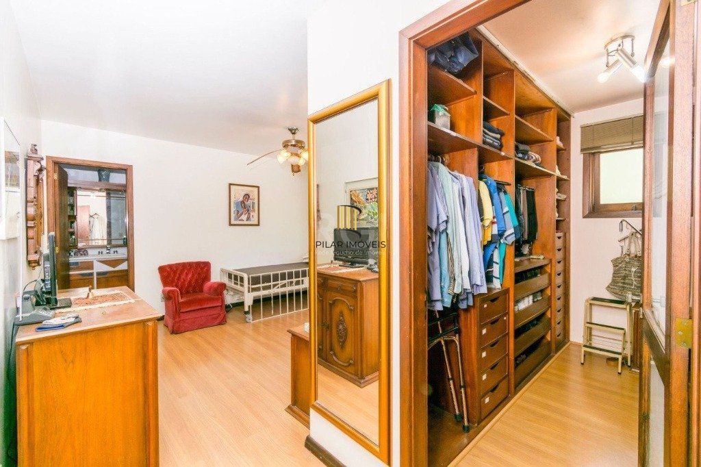Casa com 333m² no bairro passo da areia