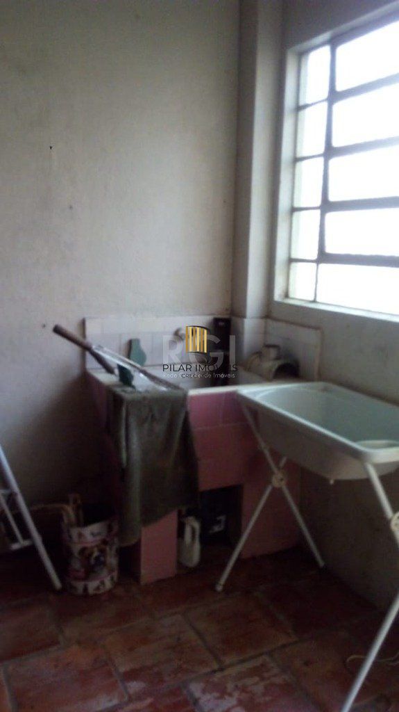 Casa para Venda - 144m², 3 dormitórios, Teresópolis