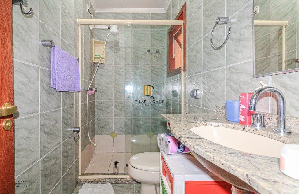 Casa Condominio para Venda - 162m², 3 dormitórios, sendo 1 suites, 2 vagas - Guarujá