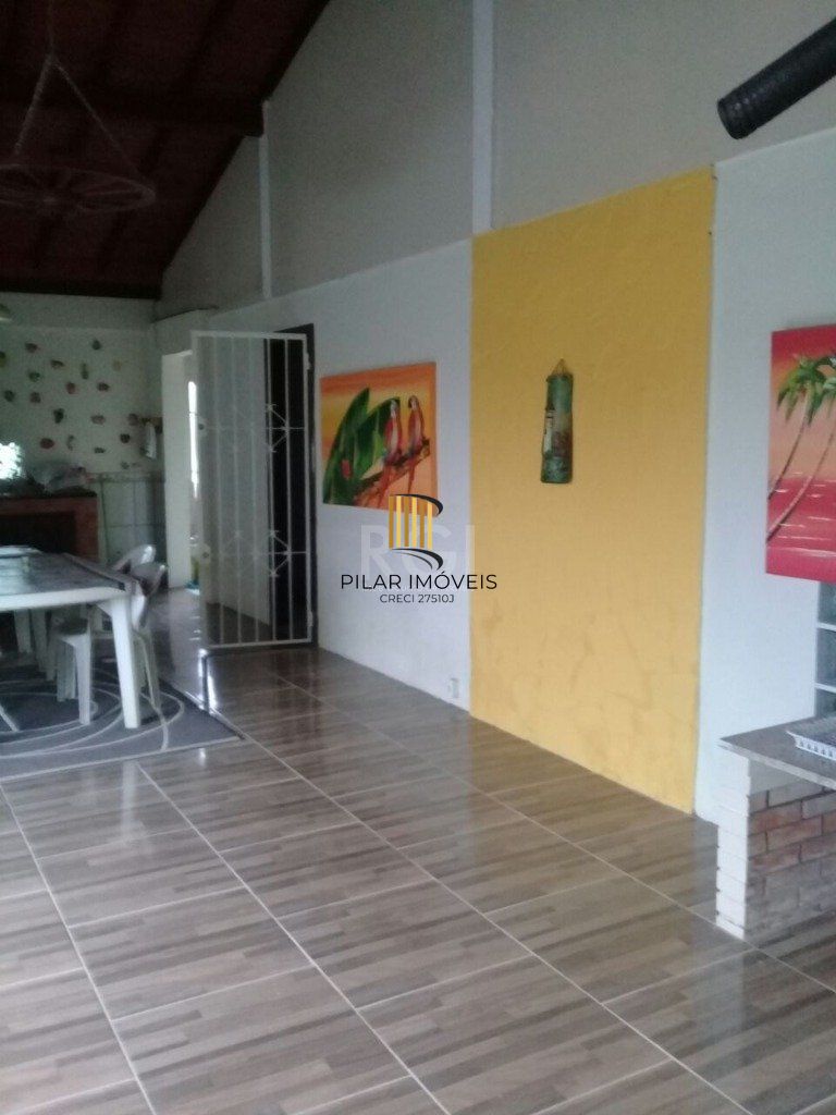 Casa para Venda - 150m², 2 dormitórios, 4 vagas - Ponta Grossa