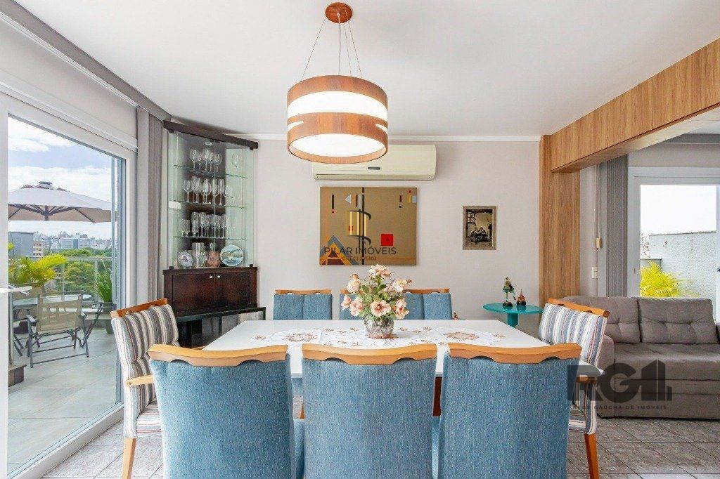 Cobertura para Venda - 191.89m², 3 dormitórios, sendo 1 suites, 1 vaga - Centro Histórico