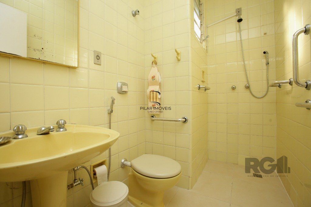Casa 3 dormitórios no bairro Jardim  Botânico