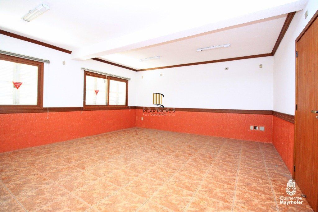 Casa para Venda - 258m², 3 dormitórios, sendo 1 suites, 3 vagas - Rio Branco