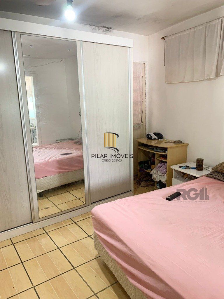 Casa 3 dormitórios no bairro Glória