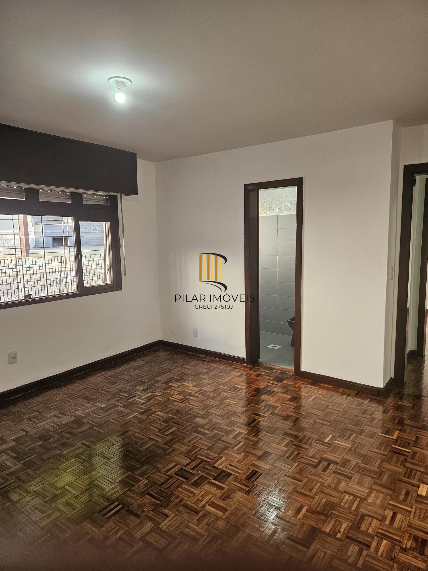 Casa toda reformada na avenida nonoai