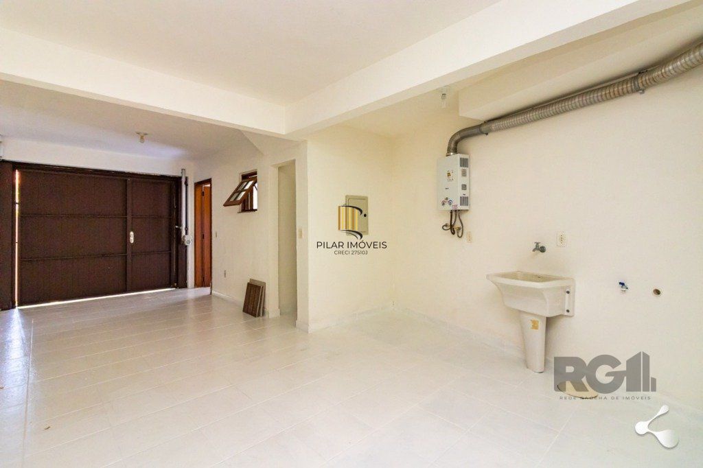Casa 3 Dormitório(s) Bairro Ipanema