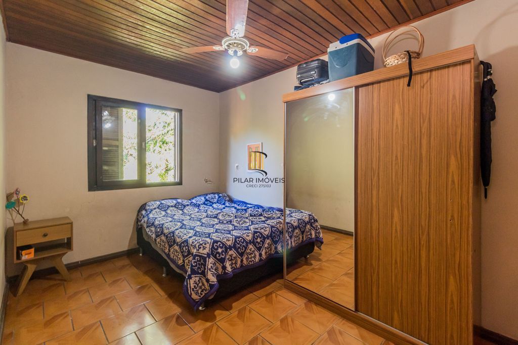 Casa de 5 dormitórios à venda no Bairro Bom Jesus - Porto Alegre