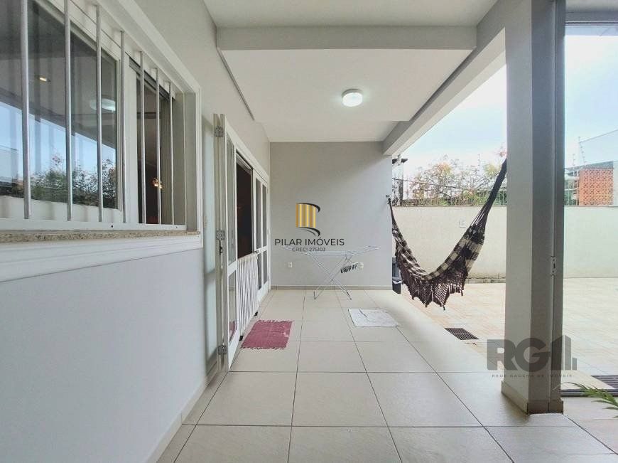 Excelente casa de 250m² com 3 dormitórios no bairro Sarandi.