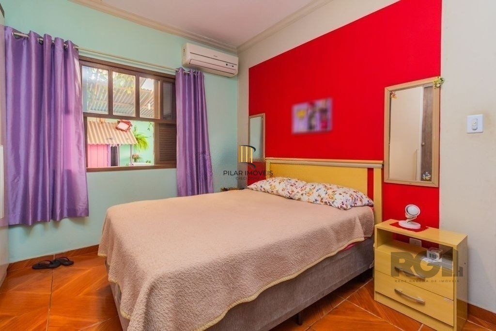 Casa com 4 dormitórios no bairro Santa Maria Goretti