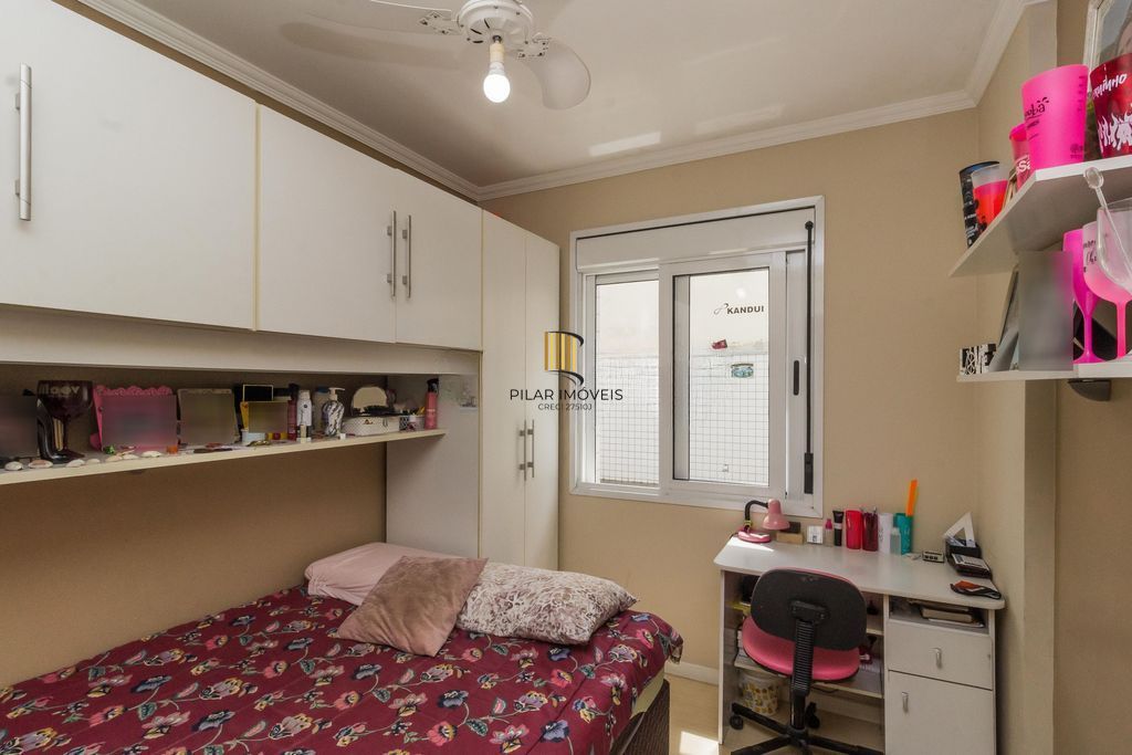 Apartamento de 3 dormitórios no bairro Jardim Itu Sabará - Porto Alegre