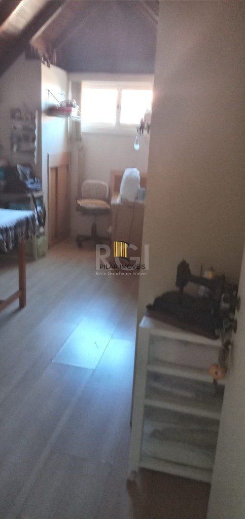 Casa Condominio para Venda - 107.98m², 3 dormitórios, sendo 1 suites, 1 vaga - Teresópolis