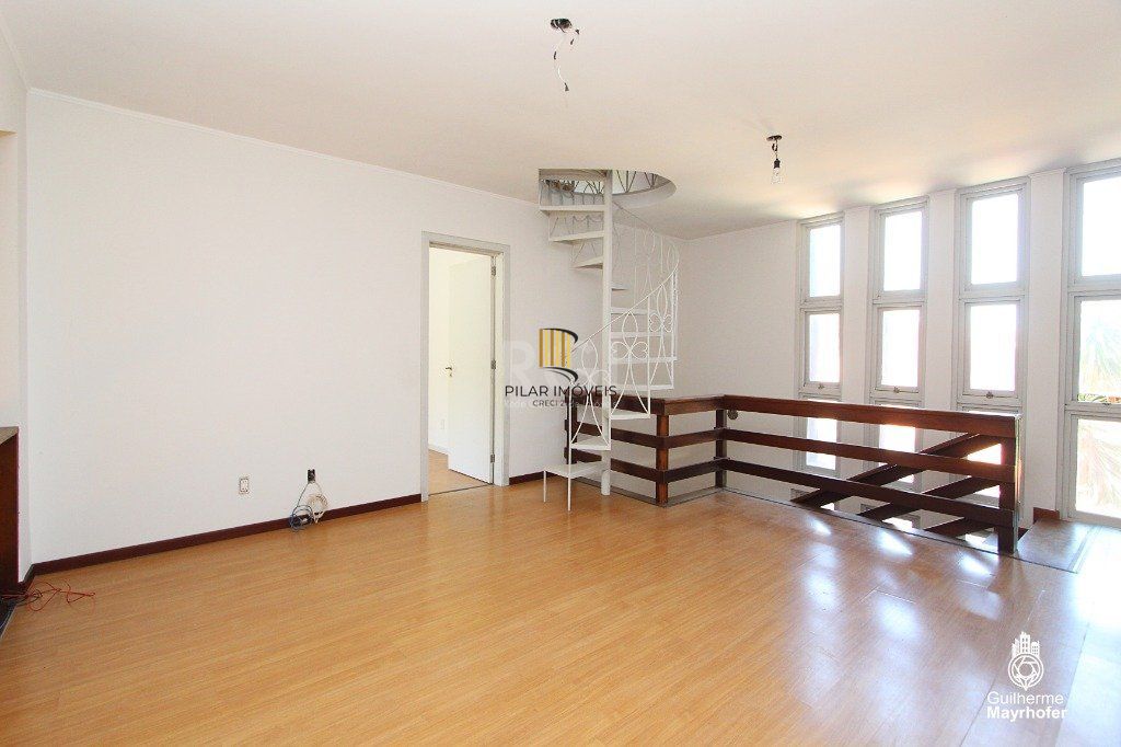 Casa para Venda - 393m², 4 dormitórios, sendo 2 suites, 4 vagas - Ipanema