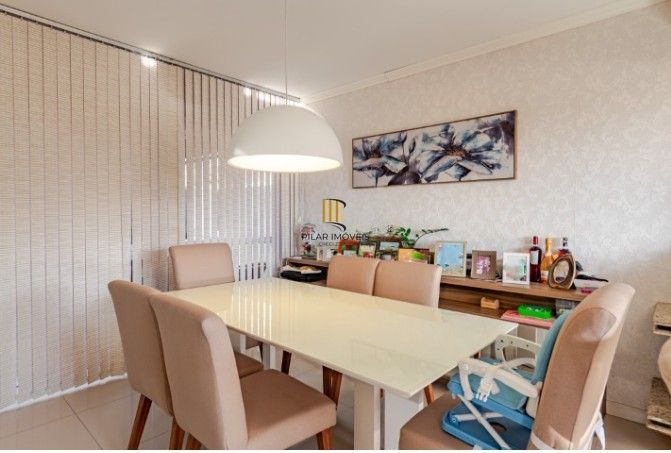 Casa em Condomínio à venda com 4 dormitórios, 248m² e 4 vagas no bairro Teresópolis, em Porto Alegre .